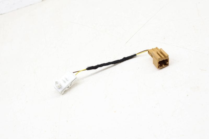 LED Light Module Wiring Connector 8W0947356E — Used (SKU 699627)