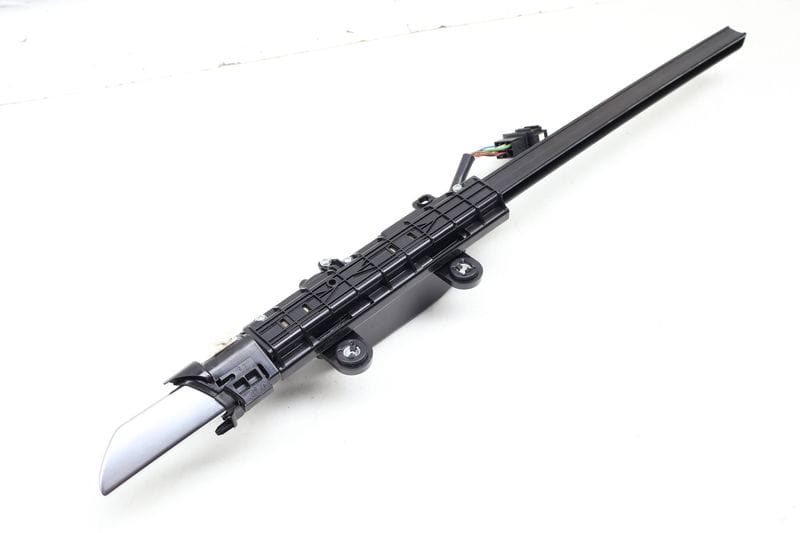 Electric Seat Belt Motor w/ Trim 8W6857759 — Used (SKU 699663)
