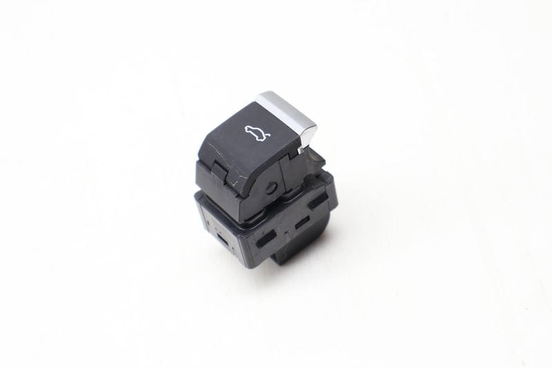 Trunk Release Switch 4M0959831A — Used (SKU 621743)