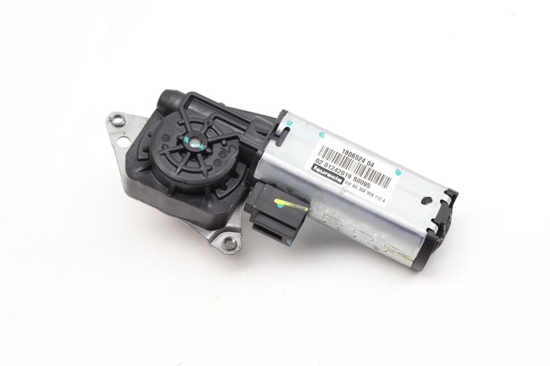 Rear Tilt / Height Adjustment Seat Motor 3QF959112A — Used (SKU 565923)