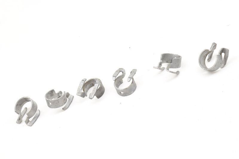 Fuel Injector Clip Set (6) 06M133036C — Used (SKU 566056)