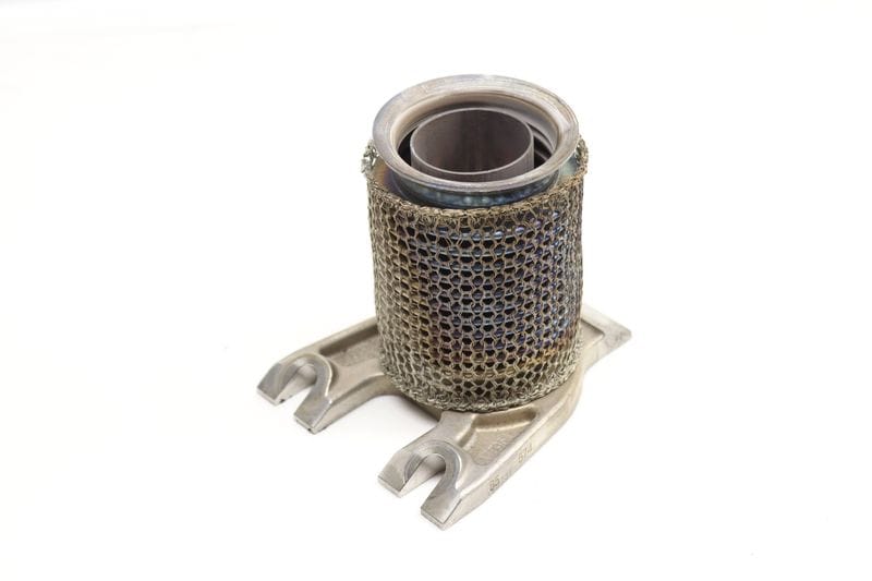 Turbo Intercooler Pipe / Isolator 06M253082F — Used (SKU 566006)