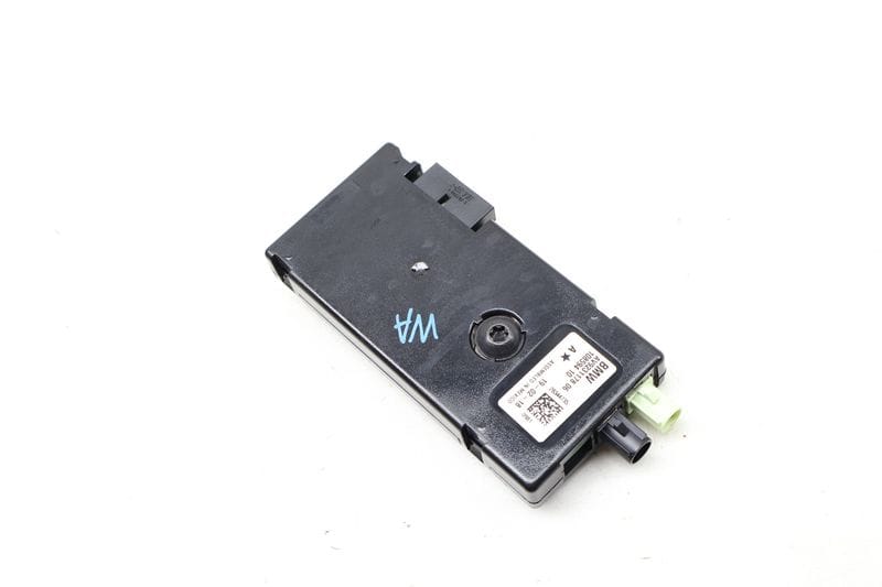 Antenna Booster / Amplifier (AM/FM) 65209231178 — Used (SKU 647751)