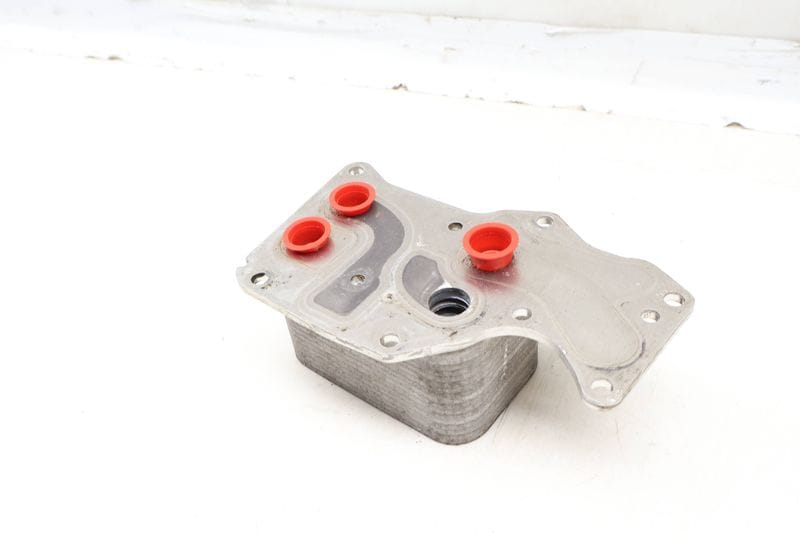 Engine Oil Cooler 11428585624 — Used (SKU 648030)