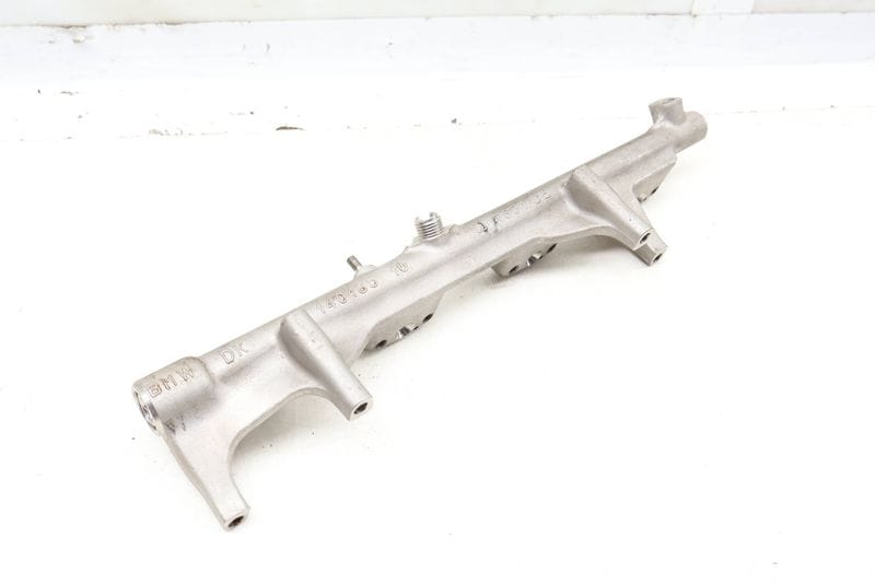 High Pressure Fuel Rail 13537639979 — Used (SKU 648036)