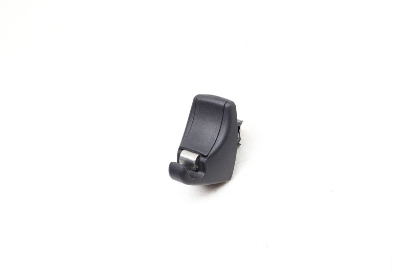 Sun Visor Clip / Bracket 51167277251 — Used (SKU 647863)