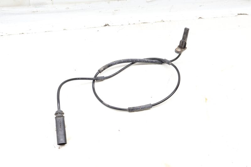 ABS / Wheel Speed Sensor 34526884421 — Used (SKU 648127)