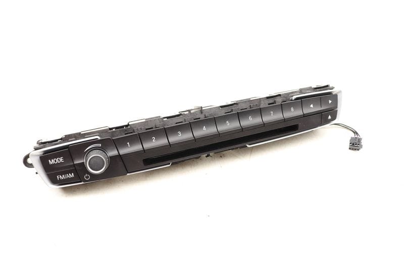 Radio / Stereo Unit 61316832881 — Used (SKU 527285)