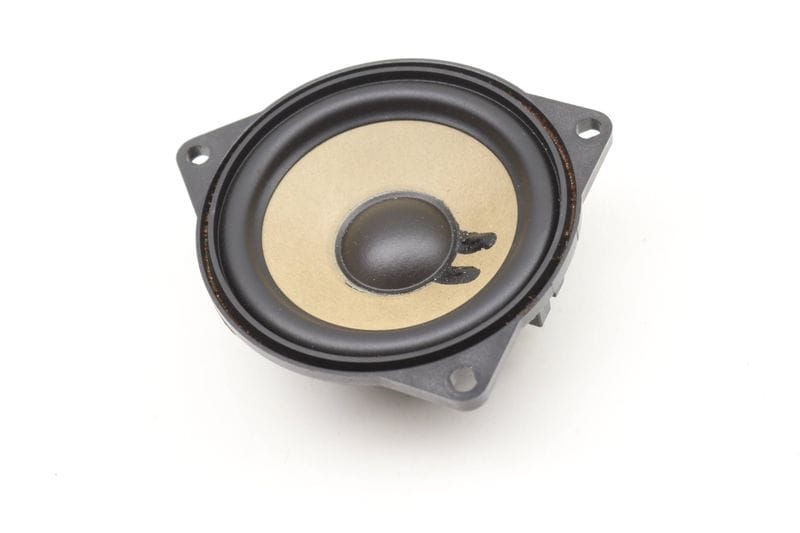 Dash / Deck Mid-Range Speaker (HIFI) 65139354084 — Used (SKU 579291)