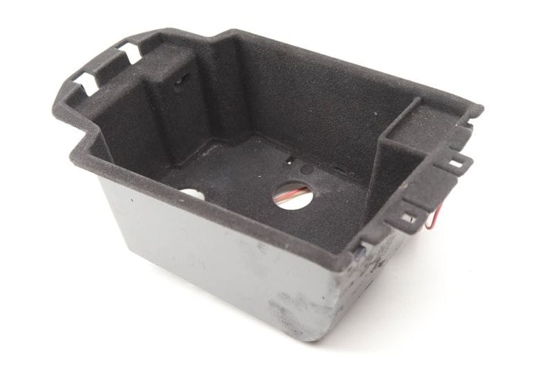 Center Console Armrest Storage Bin / Tray 51169330664 — Used (SKU 579320)