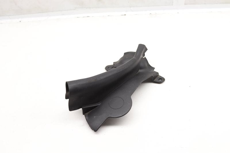 Hood Seal 51767349601 — Used (SKU 579004)