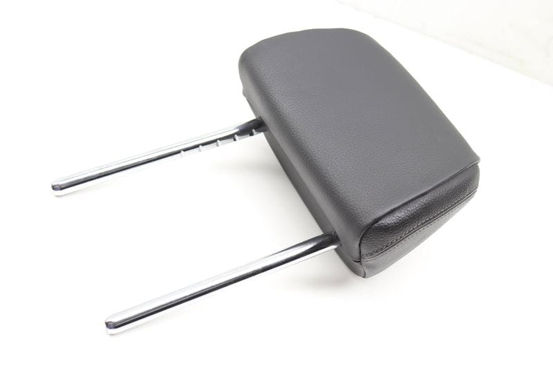 Headrest / Head Rest 52207452202 — Used (SKU 578893)