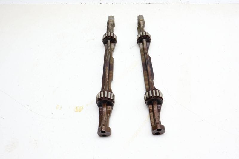 Engine Balance Shaft Set 11277645469 — Used (SKU 705686)