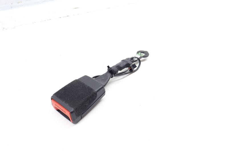 Seat Belt Buckle / Receiver 72117414301 — Used (SKU 705455)