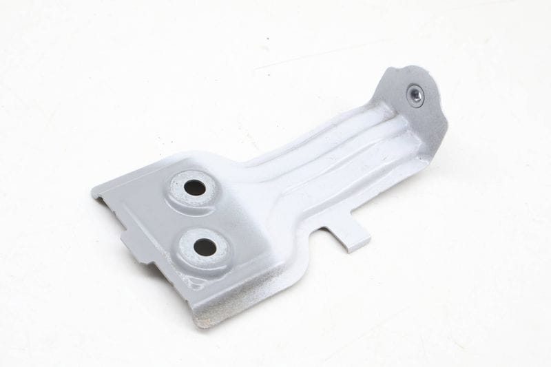 Fender Mount Bracket 41357397515 — Used (SKU 623752)