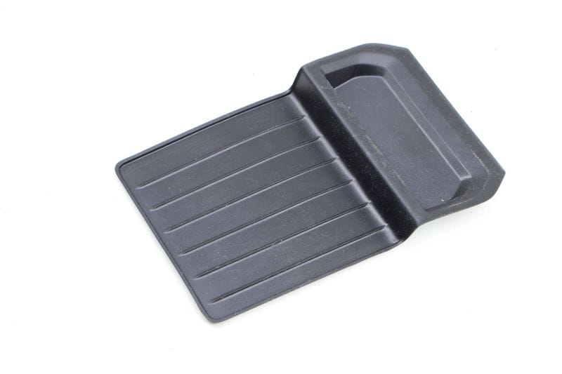 Center Console Storage Bin Insert 51169370860 — Used (SKU 623512)