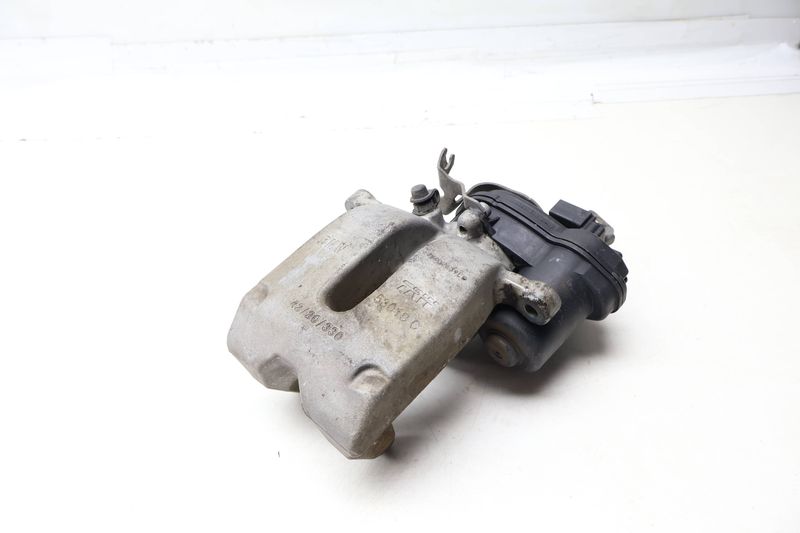 Brake Caliper 34216887386 — Used (SKU 705669)
