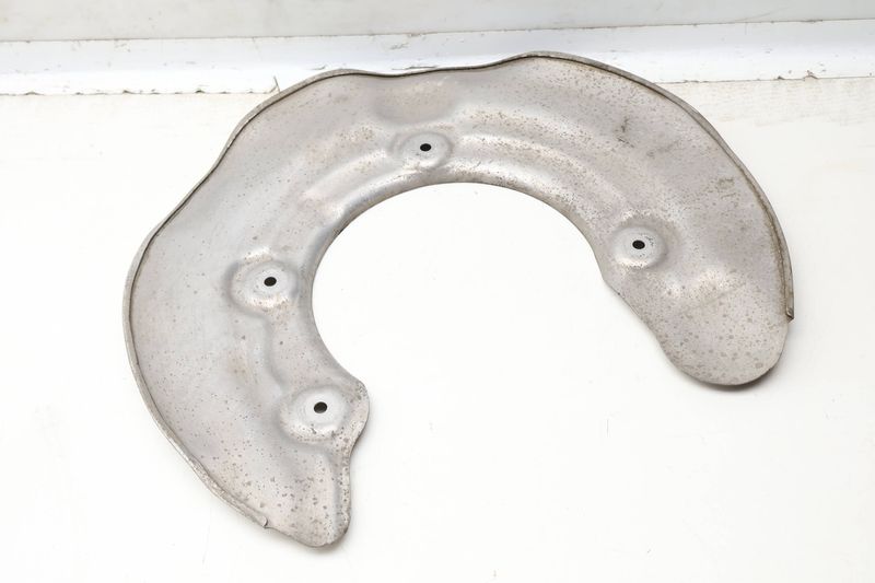 Brake Dust / Splash Shield 34206870532 — Used (SKU 623767)