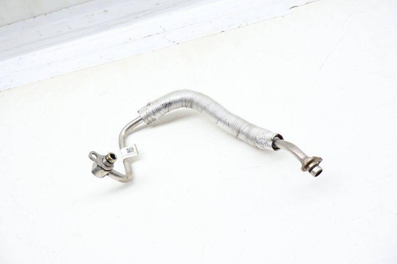 Turbo Oil Line / Pipe (INLET) 11422658749 — Used (SKU 705568)