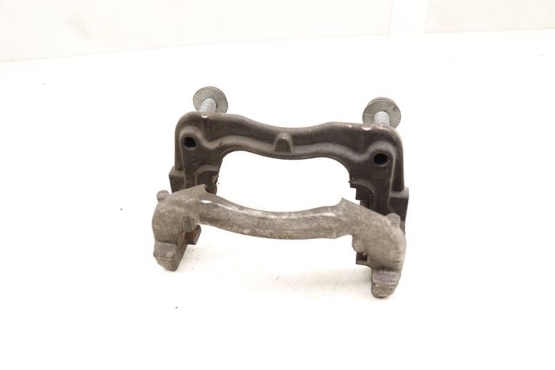 Brake Caliper Carrier / Bracket 34106882259 — Used (SKU 536589)