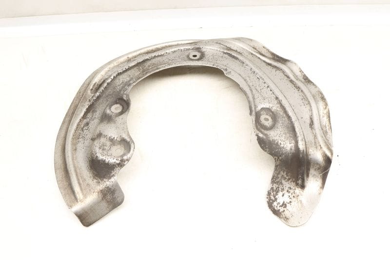 Brake Dust / Splash Shield 34106870530 — Used (SKU 536584)
