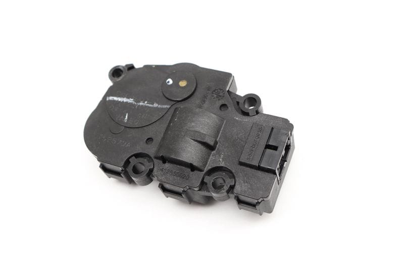HVAC Flap / Servo Air Motor / Actuator 64119384023 — Used (SKU 536351)