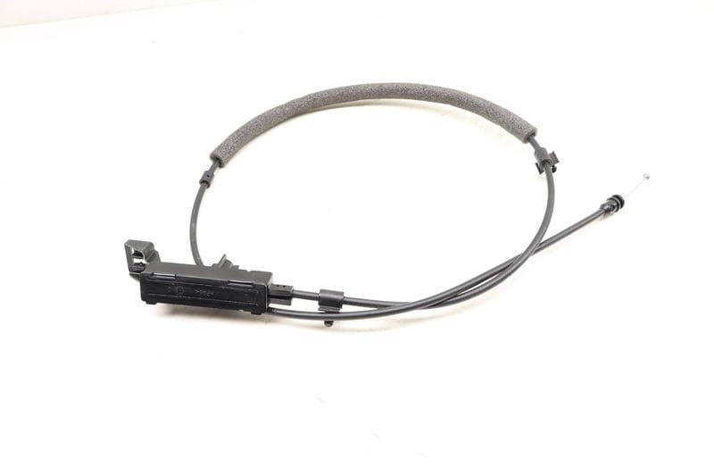 Seat Latch / Lock Bowden Cable 52207462585 — Used (SKU 536484)