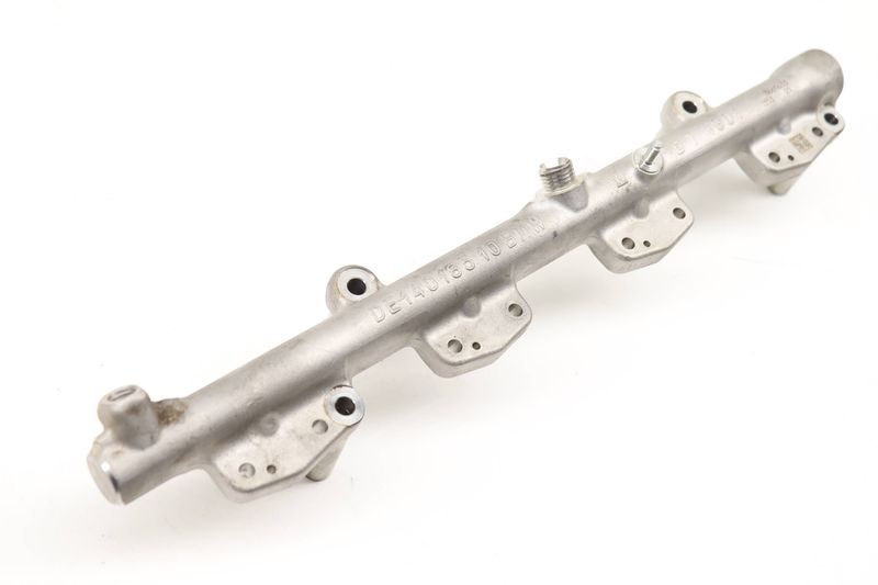 High Pressure Fuel Rail 13538665633 — Used (SKU 597288)
