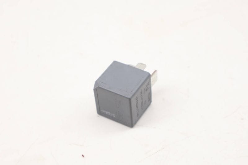4-PN Multifunction Relay (70 AMP) DH2214B192EA — Used (SKU 614835)