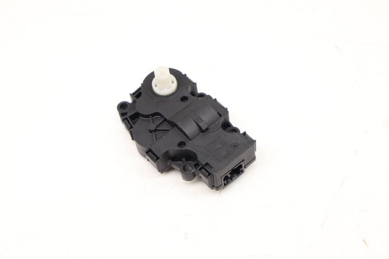 HVAC Flap / Servo Air Motor / Actuator LR115829 — Used (SKU 614824)