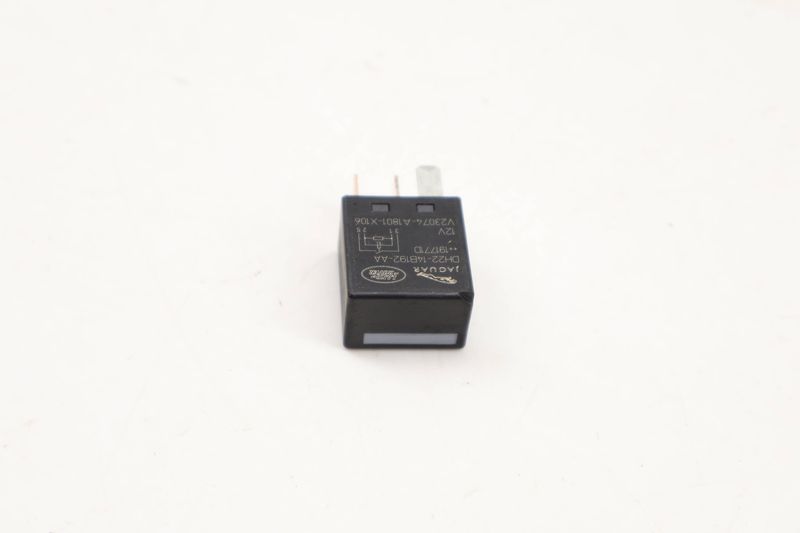 Relay (4-PIN) DH2214B192AA — Used (SKU 614840)