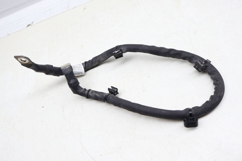 Alternator / Battery Cable 2535400301 — Used (SKU 678203)