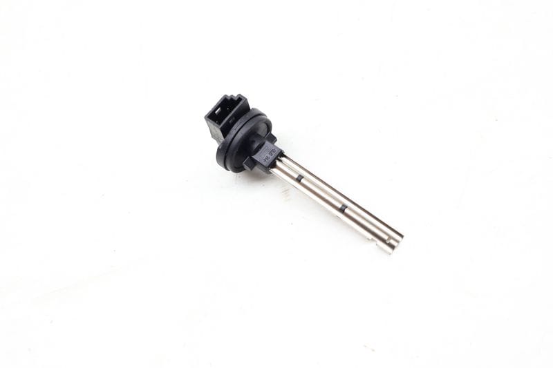 Cabin Air Temperature / Temp Sensor 2218300872 — Used (SKU 644392)