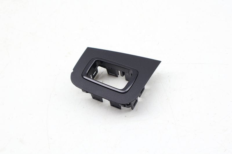 Door Window Switch Trim / Bezel 2057200848 — Used (SKU 677929)