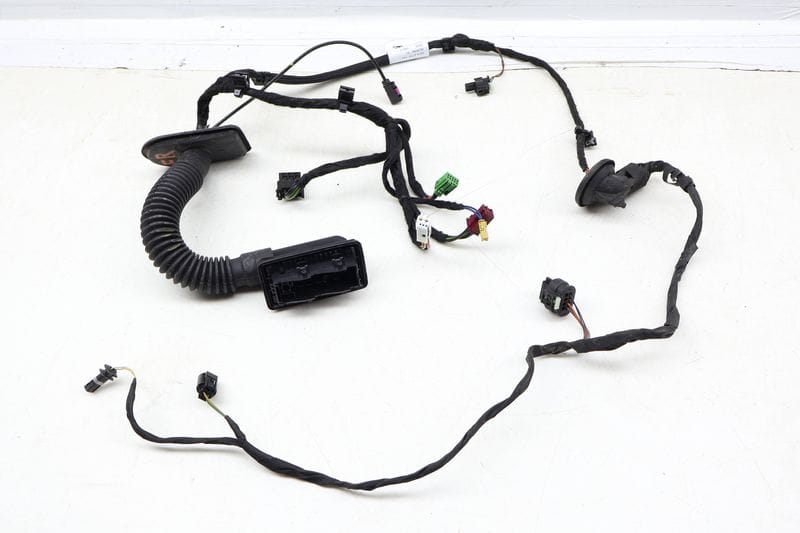 Door Wiring Harness 2055409940 — Used (SKU 678194)