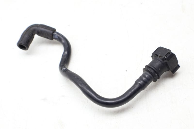 Fuel Valve Breather Line 2534710415 — Used (SKU 678232)