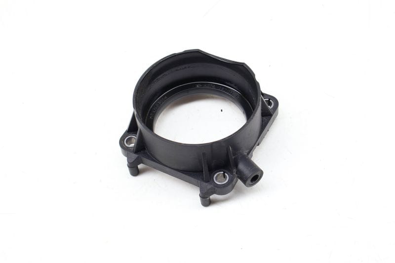 Intake Manifold Throttle Body Adapter 2740900144 — Used (SKU 678246)