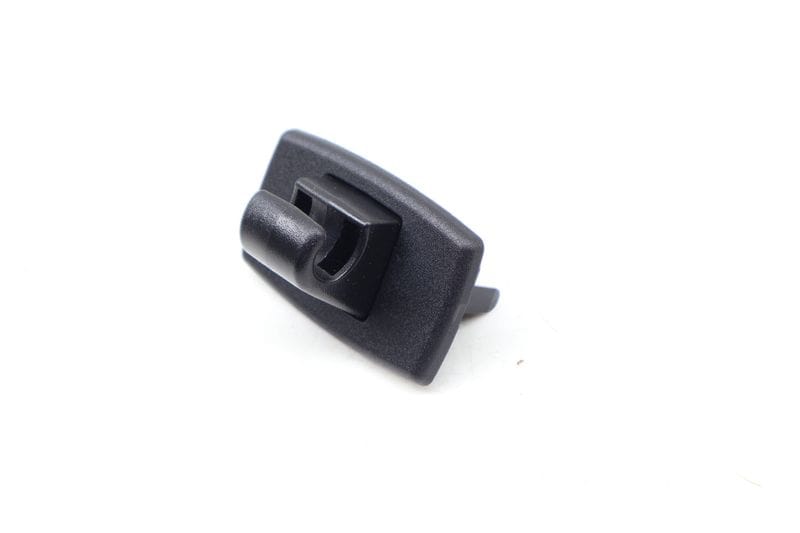 Sun Visor Clip / Bracket 1668100012 — Used (SKU 677933)
