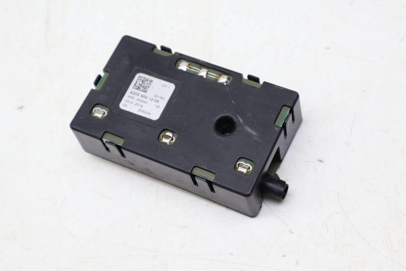 Mobile Phone Antenna 2059051205 — Used (SKU 677864)