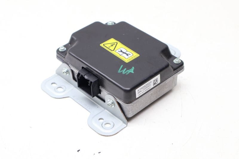 AC/DC Power Inverter Control Module 1669820020 — Used (SKU 677866)