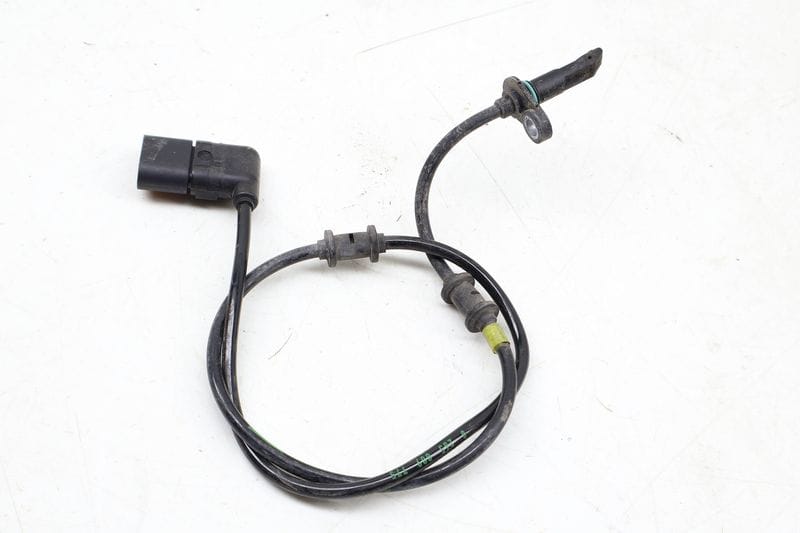 ABS / Speed Sensor 2539052500 — Used (SKU 678289)