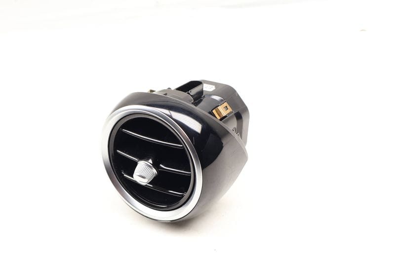 Dash Air Vent 2058301054 — Used (SKU 678014)
