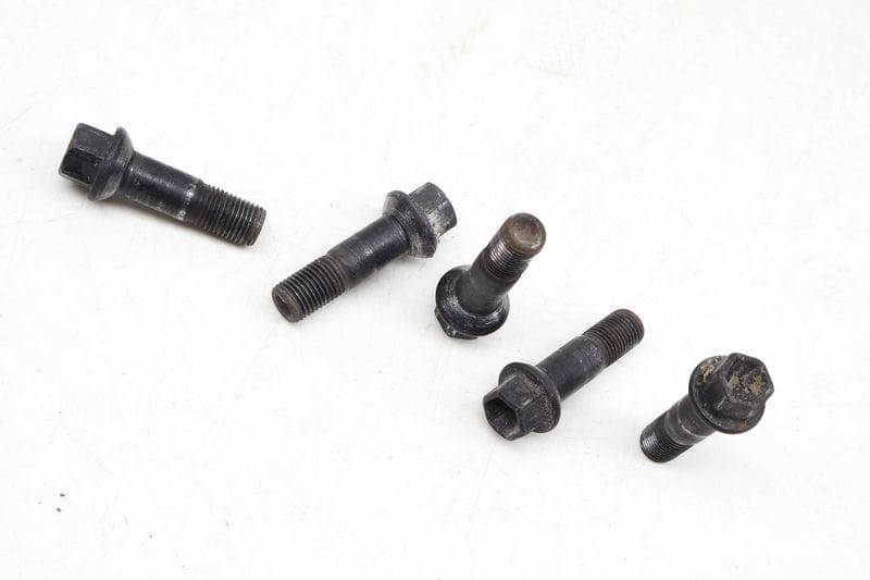 Wheel Bolt / Lug Nut Set (5) 0009901807 — Used (SKU 678313)