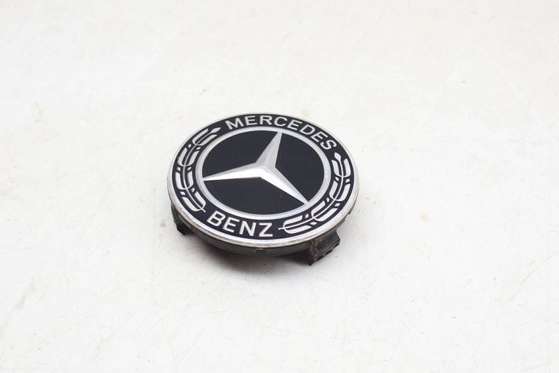 Wheel Center Cap 1714000125 — Used (SKU 678285)