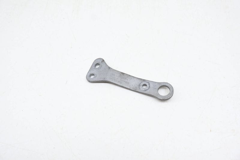 Engine Lifting Mount Bracket 0P2103392 — Used (SKU 697009)