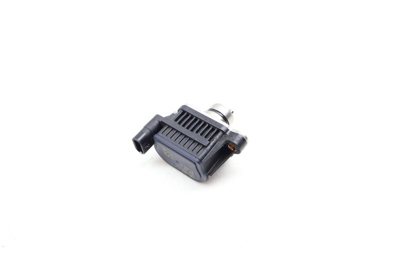 Engine Timing Solenoid Valve 06M906048F — Used (SKU 697005)