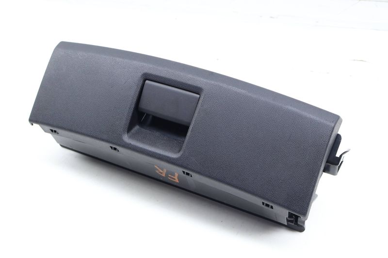 Seat Storage Bin / Drawer / Tray 9Y0882601 — Used (SKU 697295)