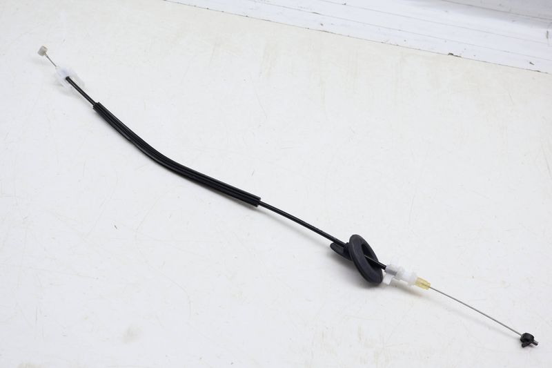 Interior Door Handle Release / Bowden Cable 9Y0837085 — Used (SKU 697298)