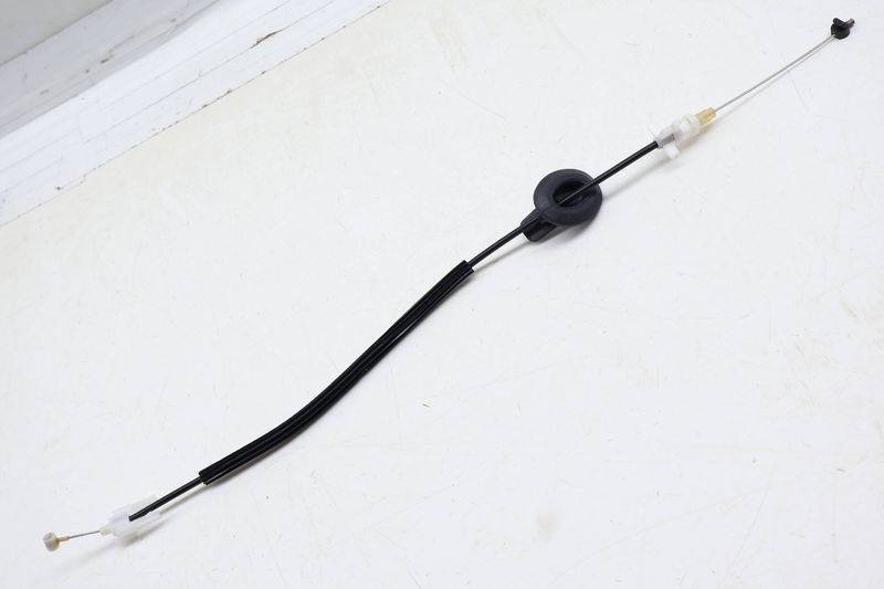 Interior Door Handle Release / Bowden Cable 9Y0837085 — Used (SKU 697300)