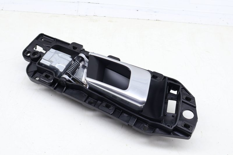 Interior Door Handle / Release 9Y0837020A — Used (SKU 697222)